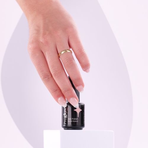 Hochzeitsnägel: Die schönsten Designs und Tutorials für perfekte Brautnägel